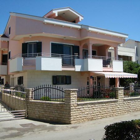 Apartman Strk Sukošan Esterno foto