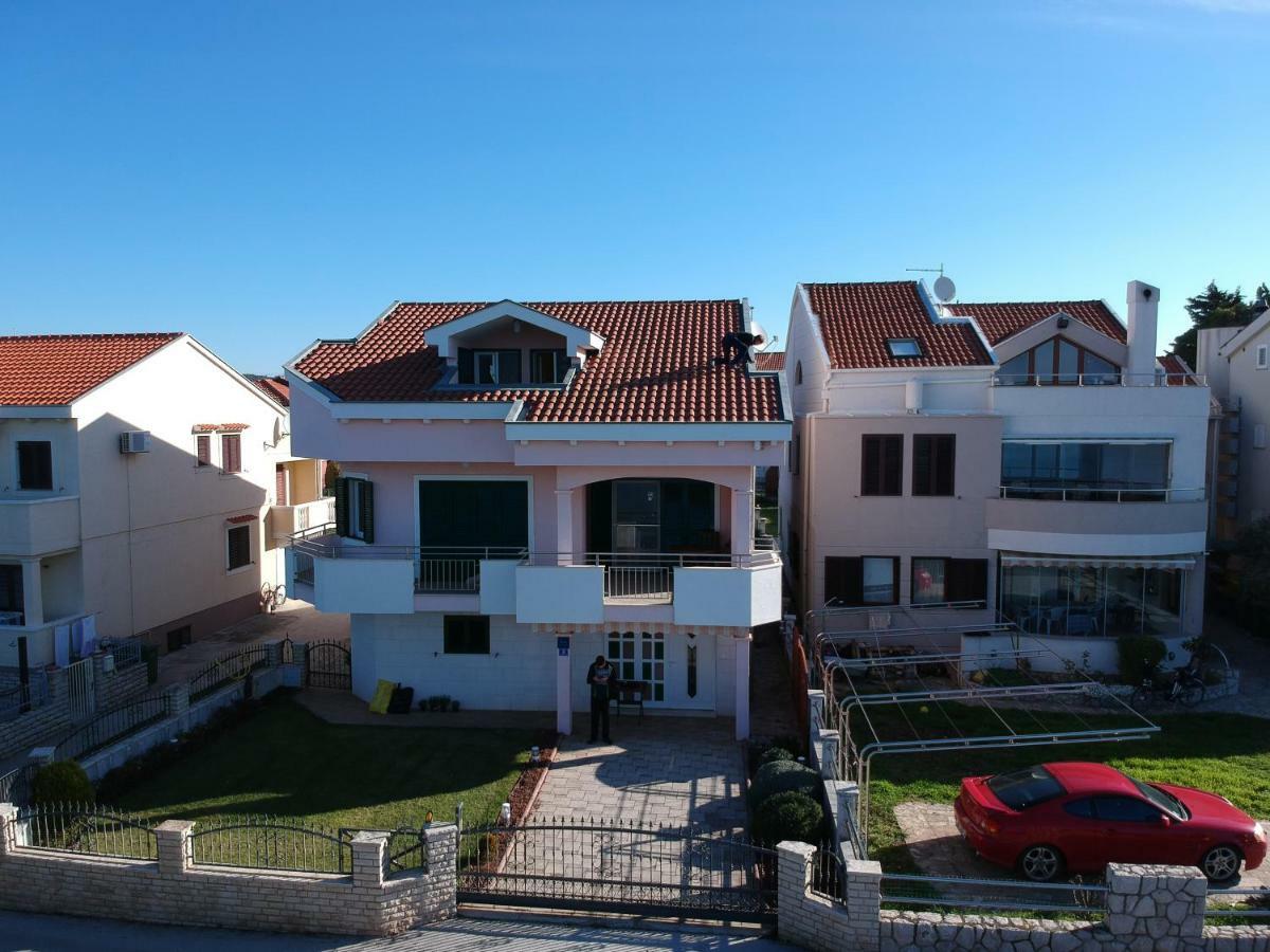 Apartman Strk Sukošan Esterno foto